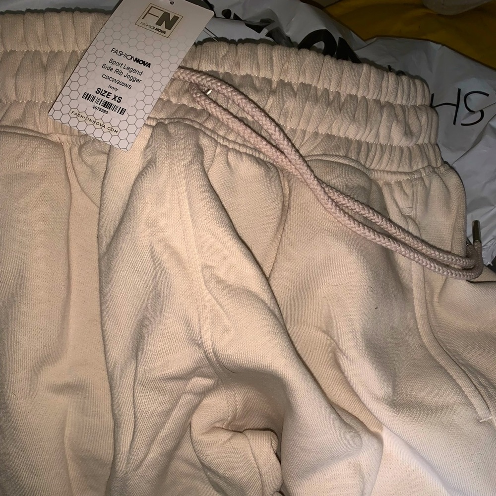 fashion nova sport legend jogger